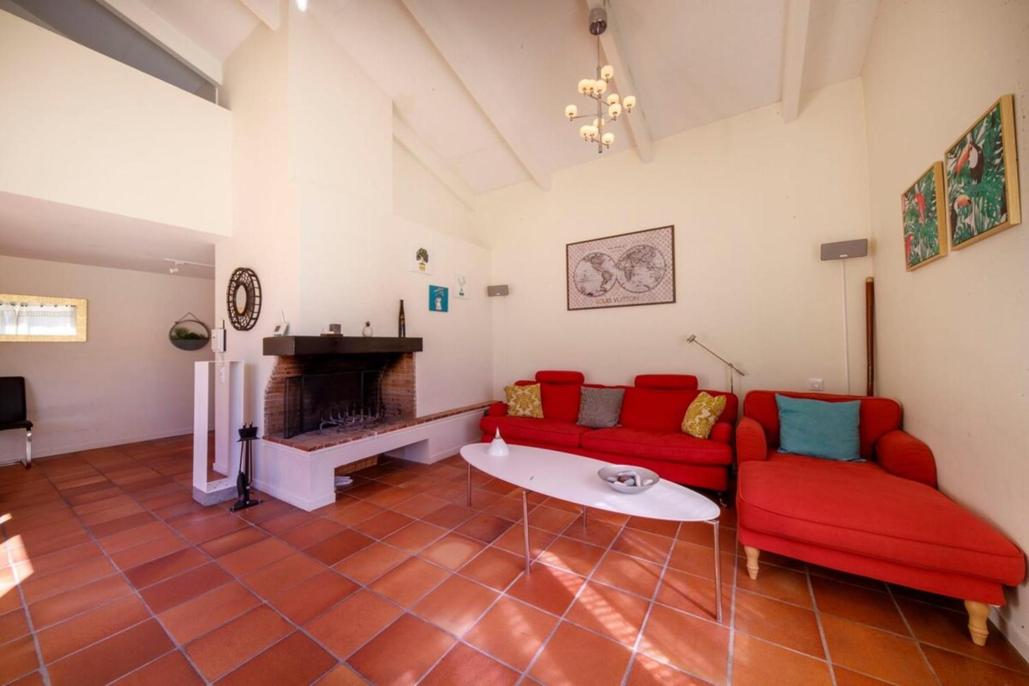 06V - Beautiful Villa With Spa Pool And Tennis 毕奥 外观 照片
