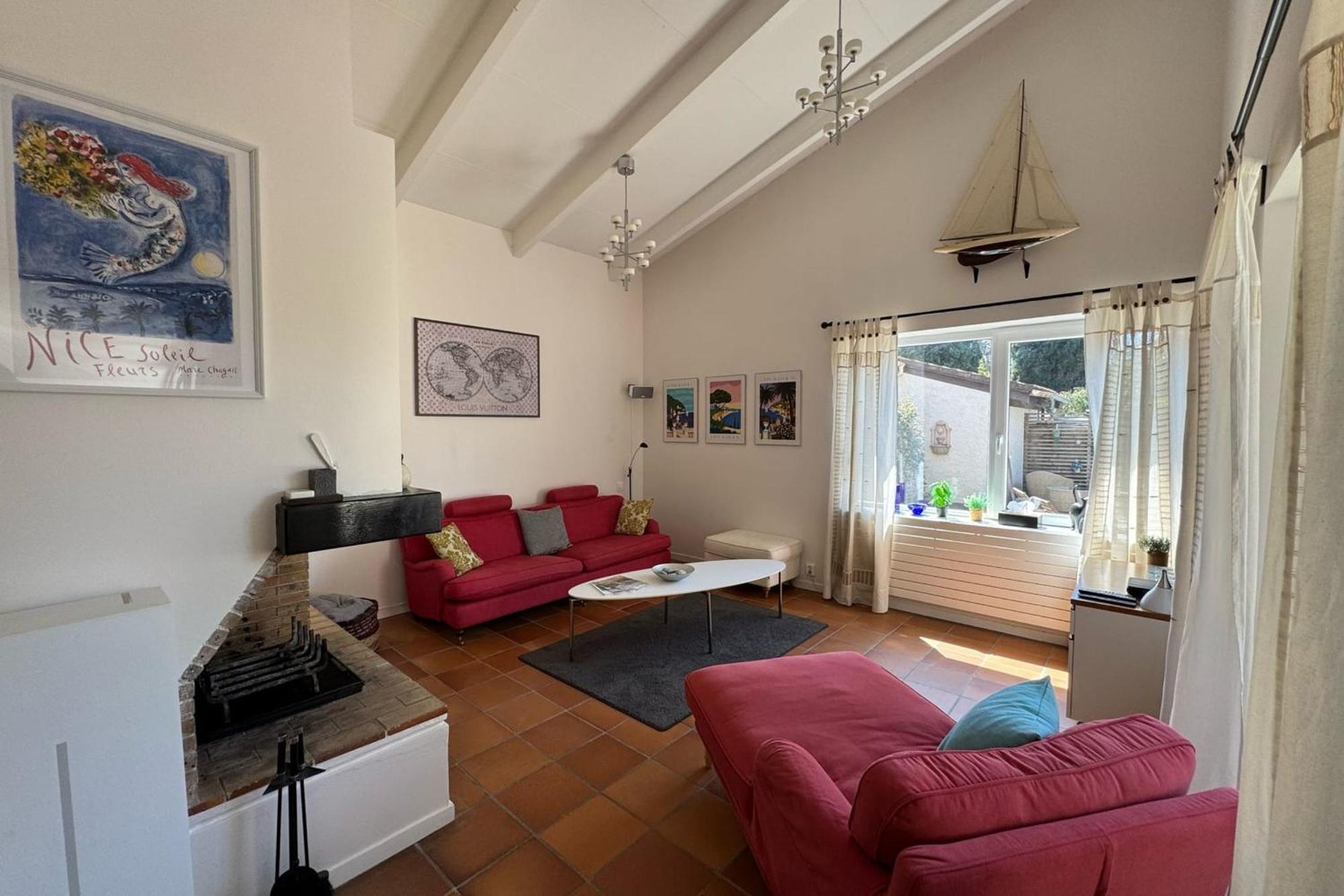 06V - Beautiful Villa With Spa Pool And Tennis 毕奥 外观 照片